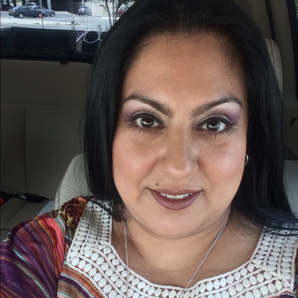 Meet your Posher, Mati